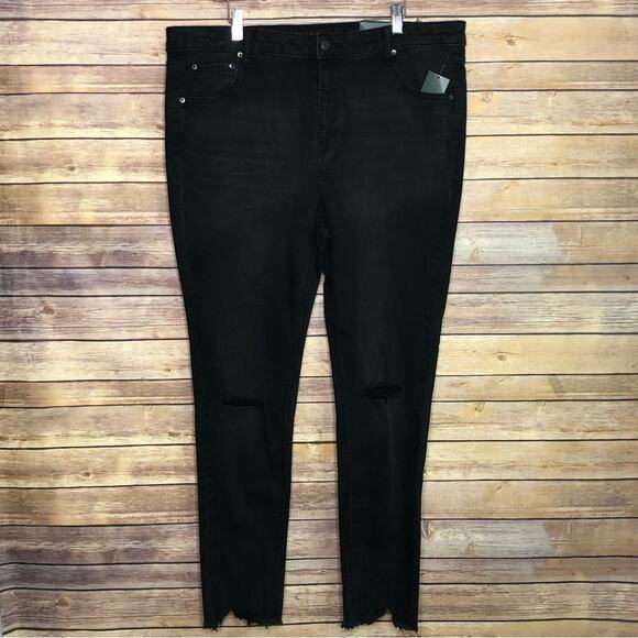 NWT Wild Fable Distressed Skinny Jeans - Picture 2 of 6